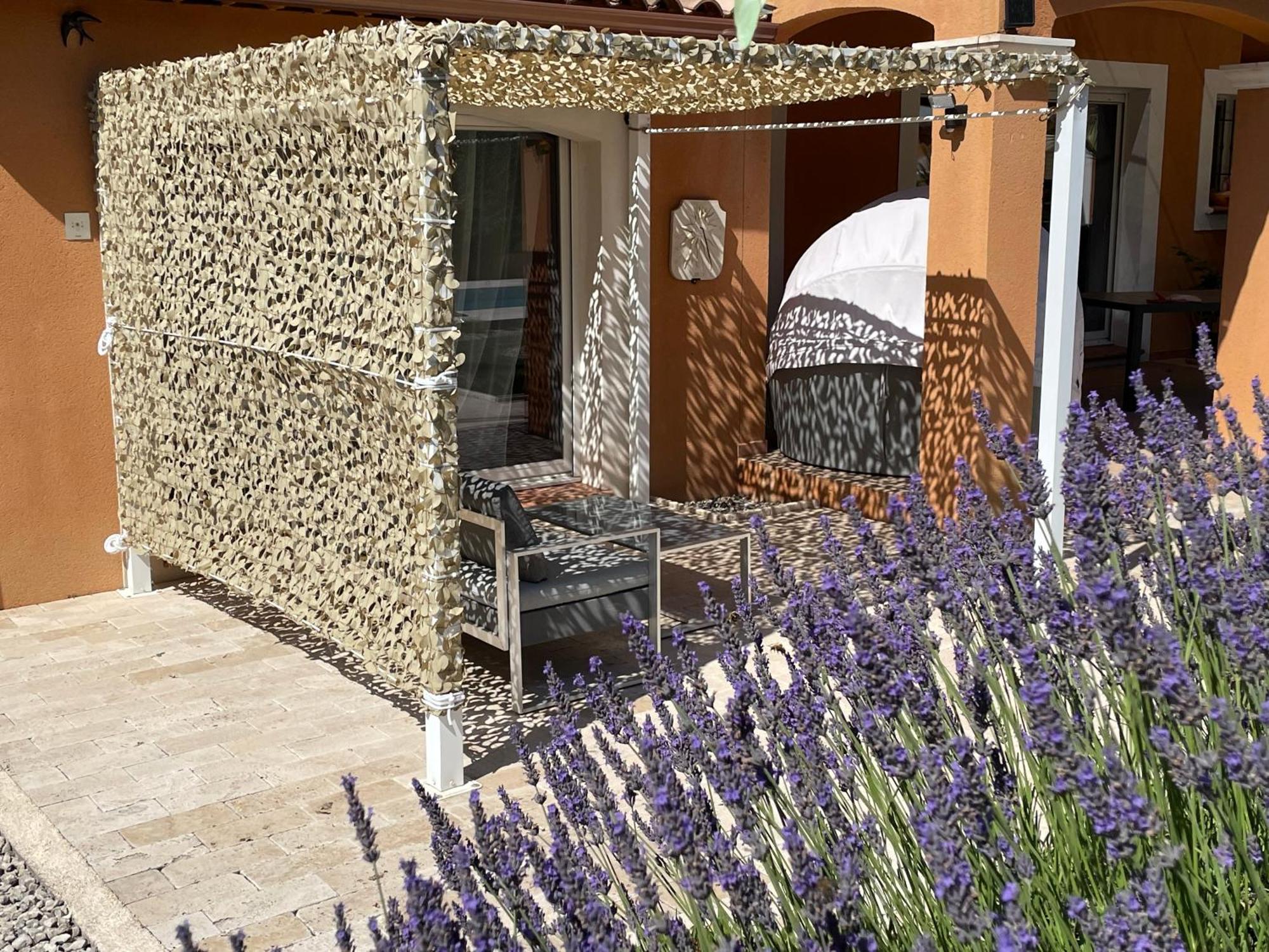 Les Lavandes Bed & Breakfast Alleins Luaran gambar
